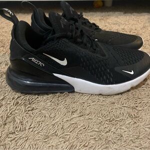 Men’s nike 270s
